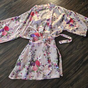 EPLAZA Floral Satin Kimono Short Robe NWOT/SIZE S